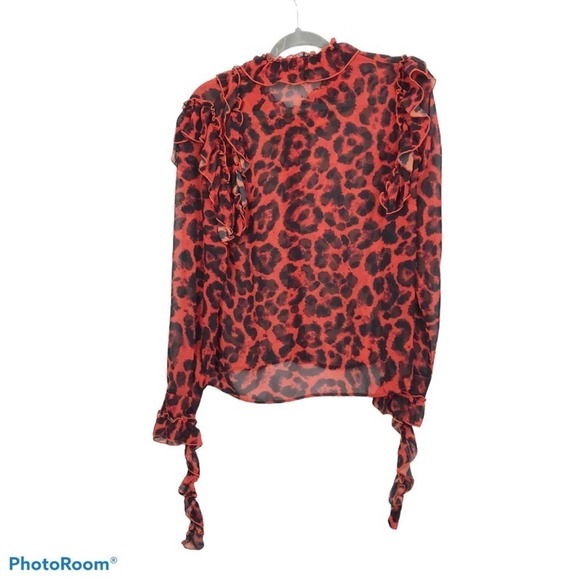 Stylekeeper leopard print ruffle top in red NWT - Picture 7 of 10